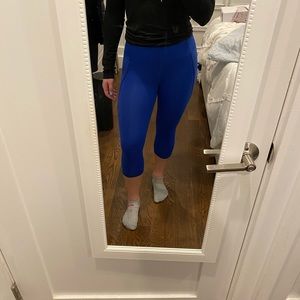 Lululemon size 6 running leggings
